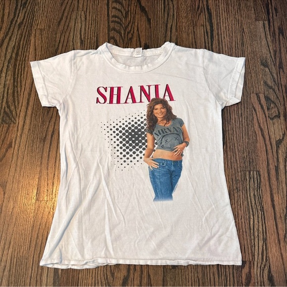 Shania Twain White Graphic women’s Short Sleeve T-shirt size medium - Picture 1 of 5